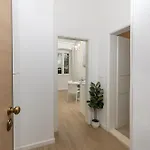 Luka Apartment